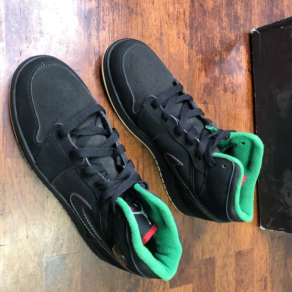 Jordan mids classic sz 6.5y - Picture 5 of 7